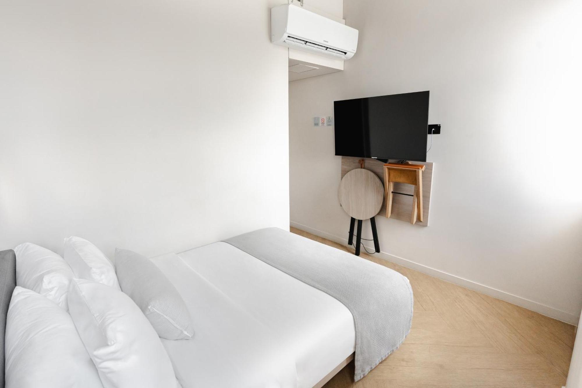 Nakua Stay & Work Medellín Buitenkant foto
